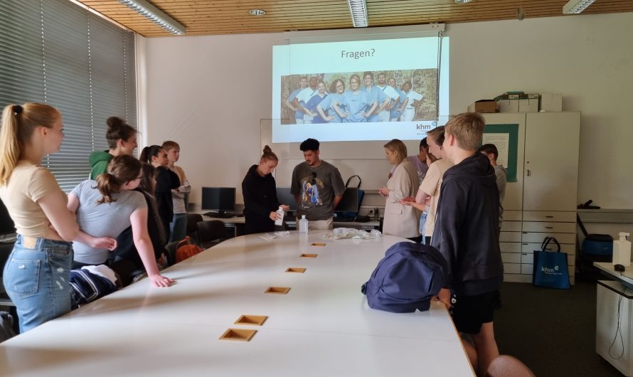 Besuch der Berufsfachschule Pflege