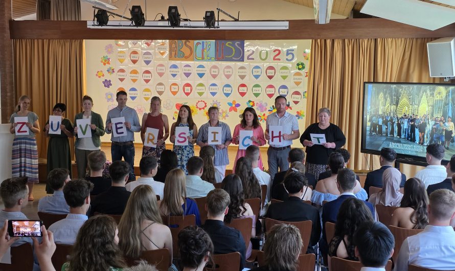 Ein bedeutender Meilenstein – Abschlussfeier des 10. Jahrgangs 2025