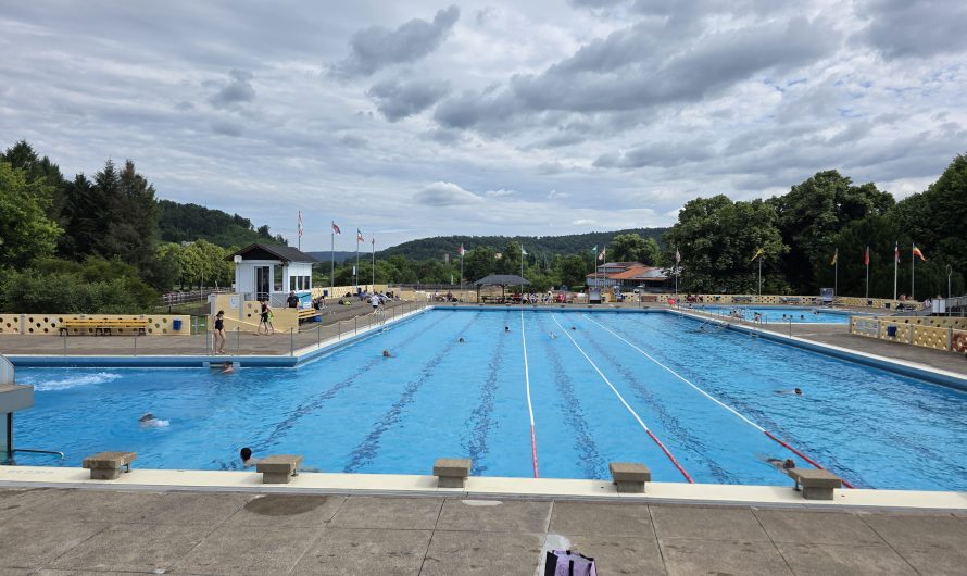 Schwimmbadbesuch im Hochbad Hann. Münden – Ein gelungener Ausflug