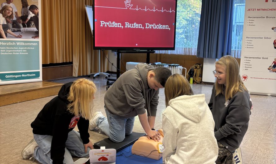 Woche der Wiederbelebung – Schüler lernen Leben retten